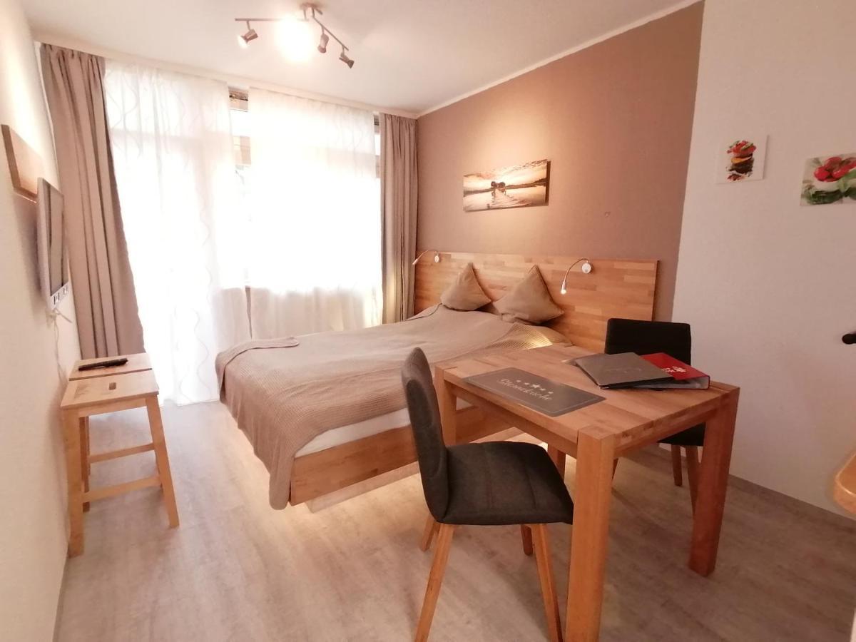 20qm Mit Balkon Und Innenpool - 22040 * Schluchsee