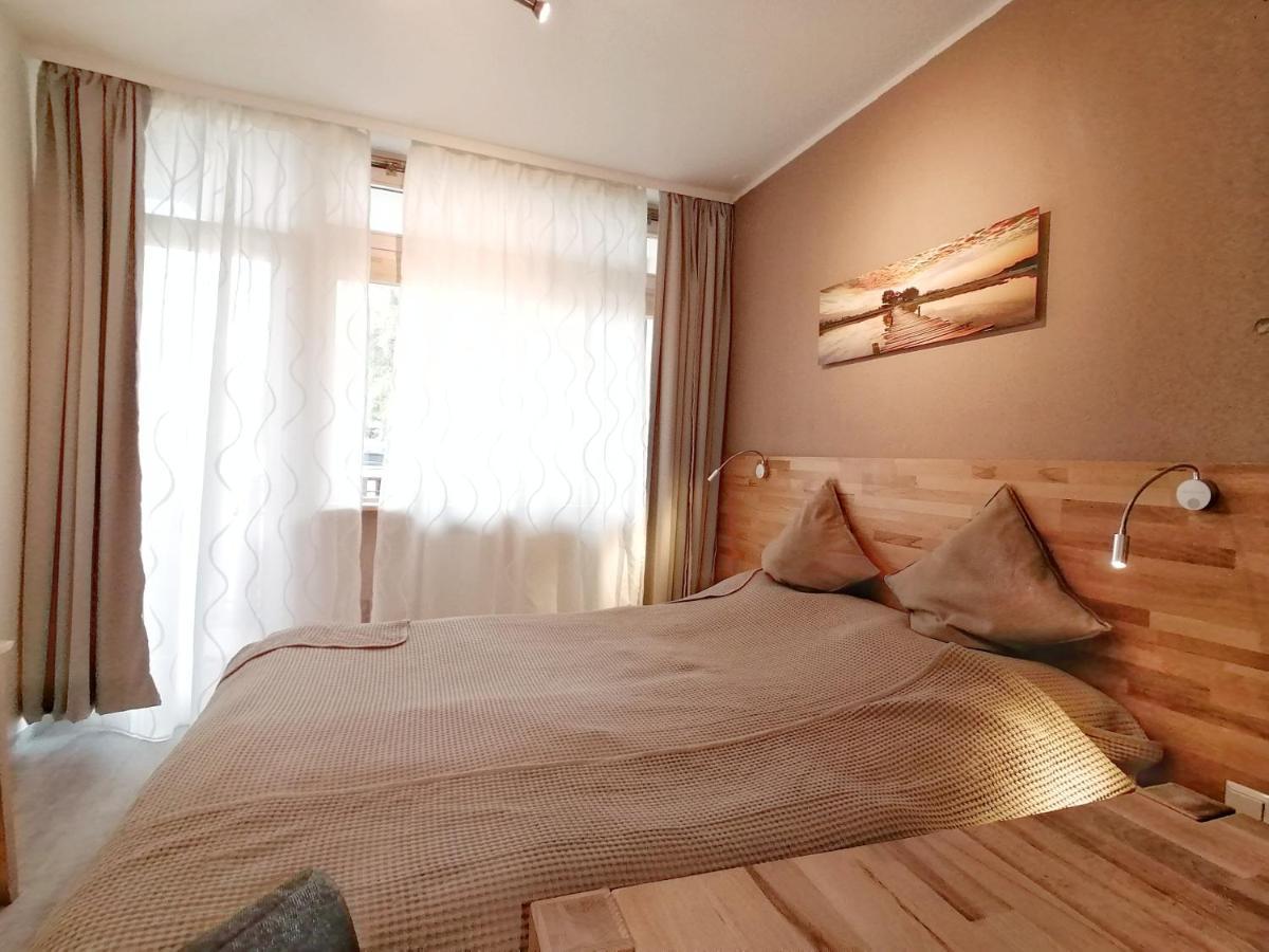 Apartment 20qm Mit Balkon Und Innenpool - 22040