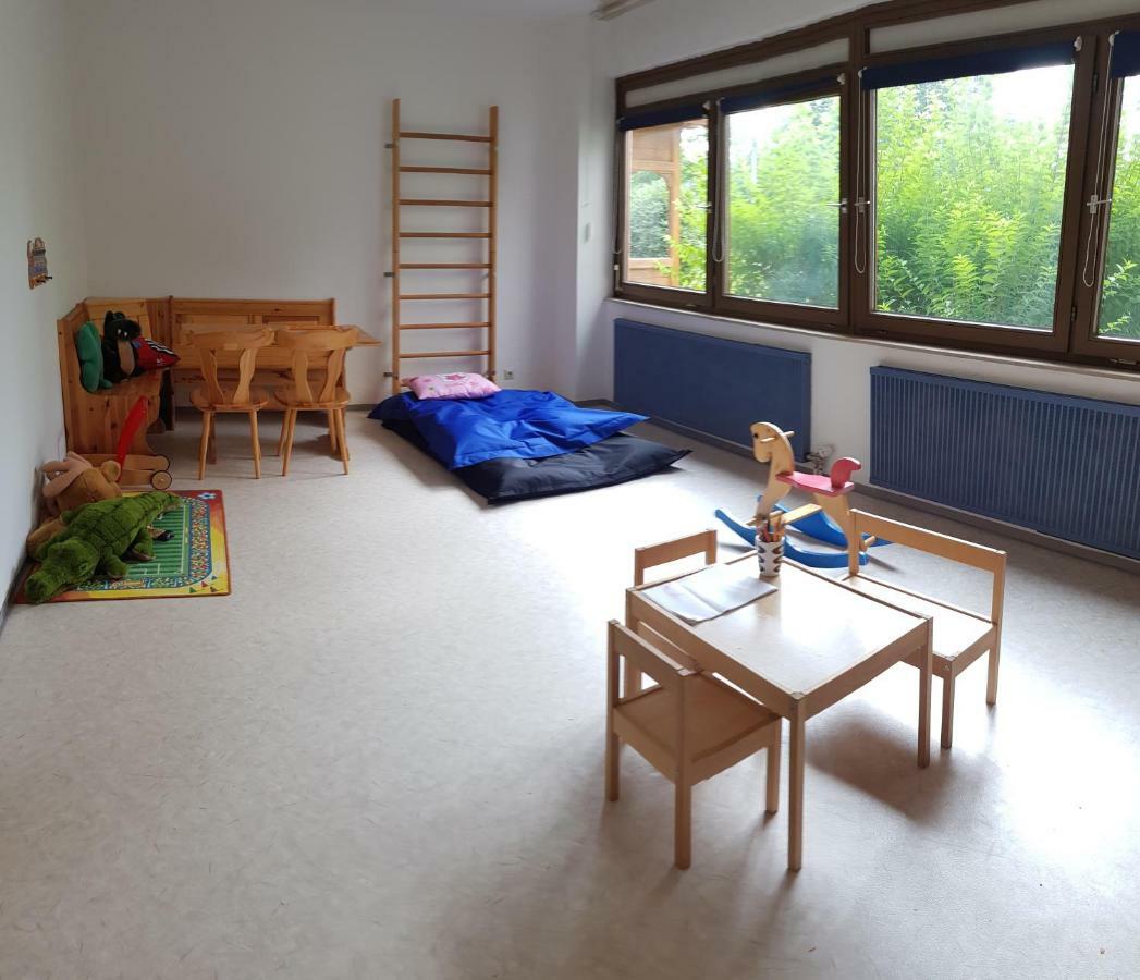 20qm Mit Balkon Und Innenpool - 22040 Apartment